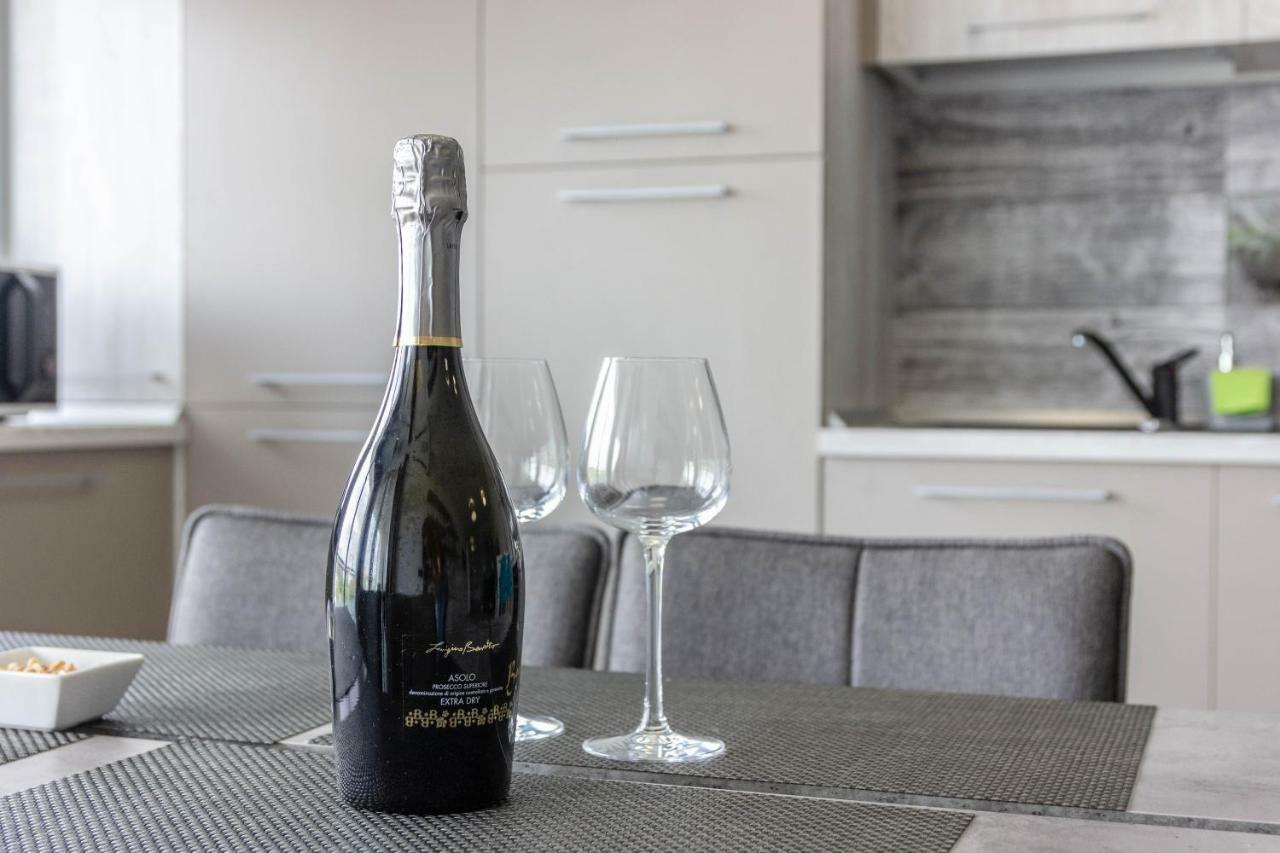 Ares Aparthotel Cluj-Napoca Ngoại thất bức ảnh