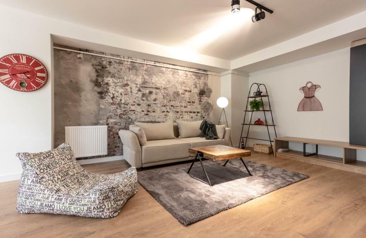 Ares Aparthotel Cluj-Napoca Ngoại thất bức ảnh