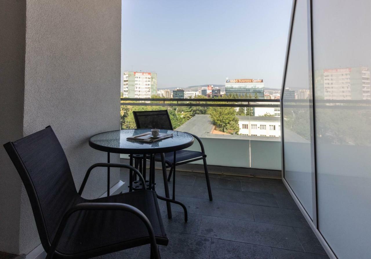 Ares Aparthotel Cluj-Napoca Ngoại thất bức ảnh