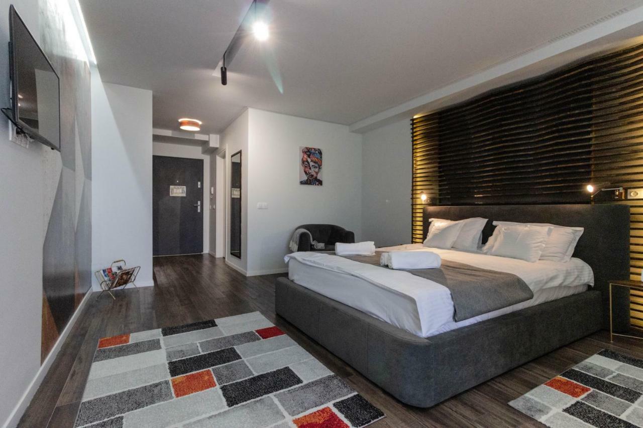 Ares Aparthotel Cluj-Napoca Ngoại thất bức ảnh