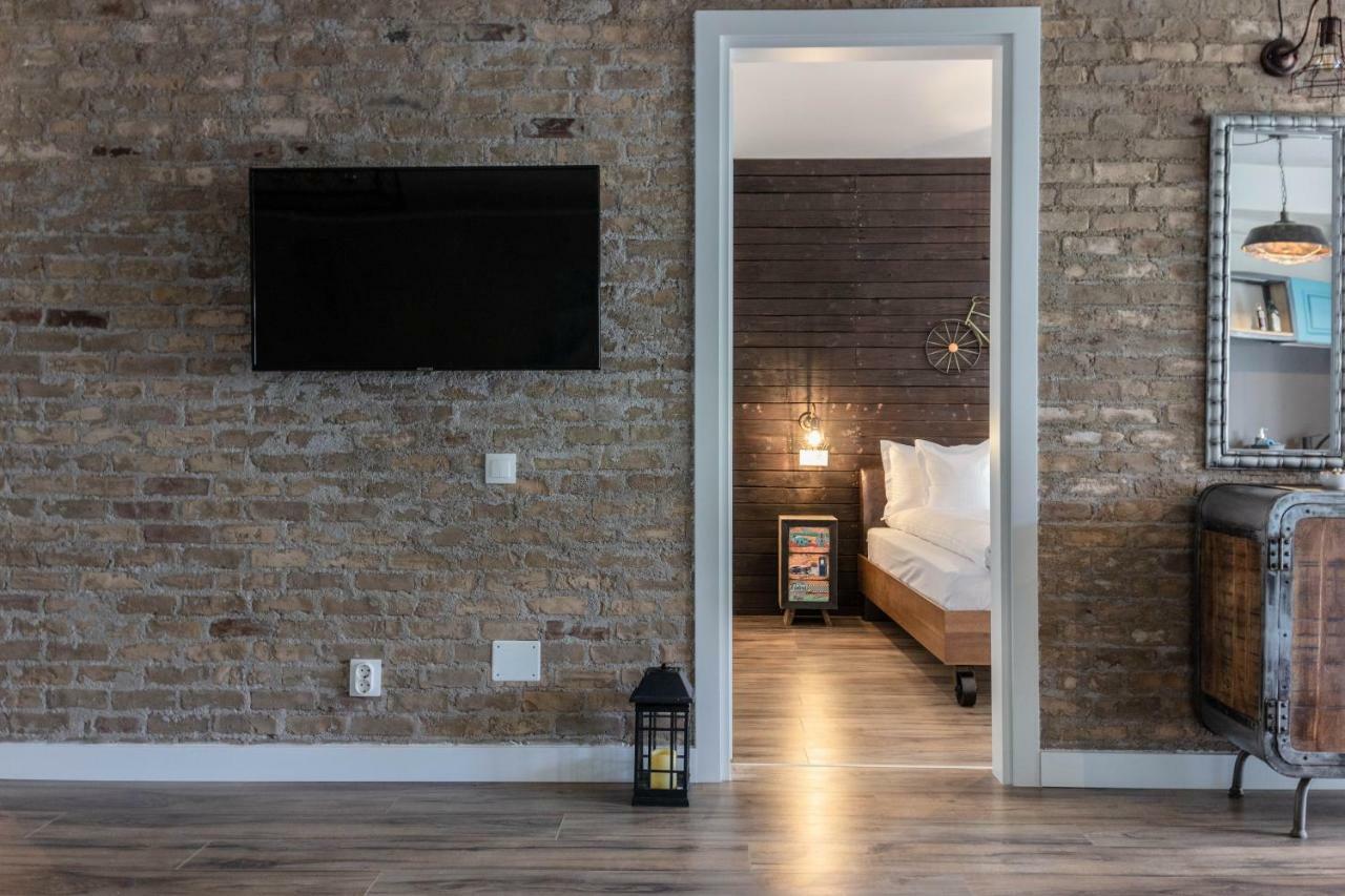 Ares Aparthotel Cluj-Napoca Ngoại thất bức ảnh