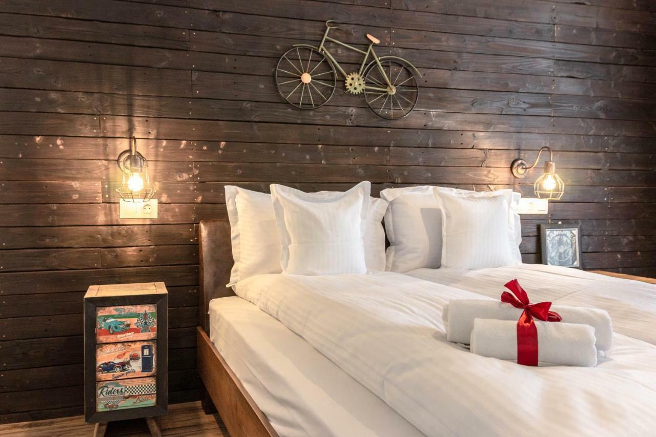 Ares Aparthotel Cluj-Napoca Ngoại thất bức ảnh