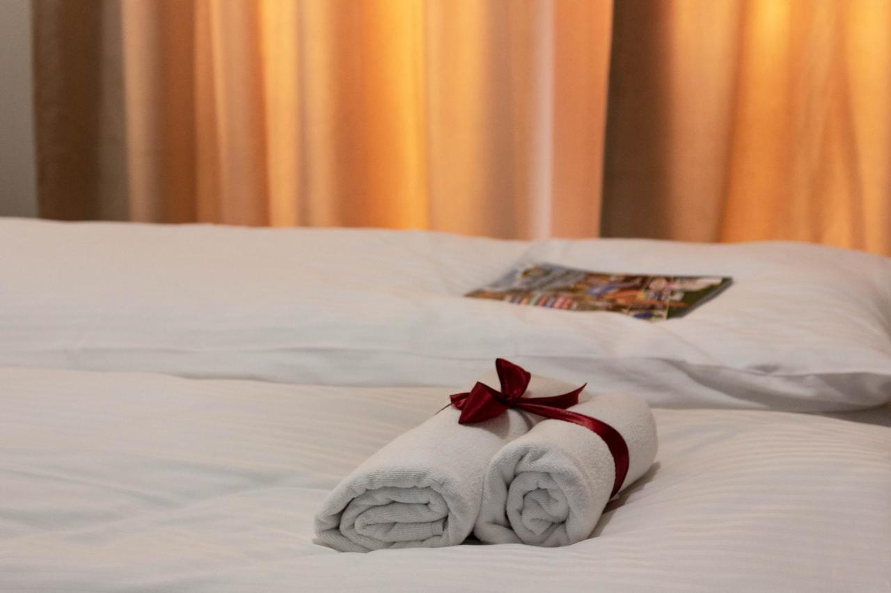 Ares Aparthotel Cluj-Napoca Ngoại thất bức ảnh